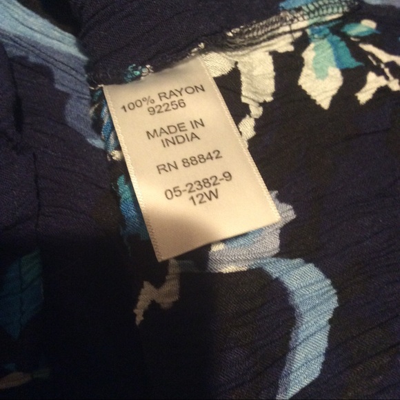 Roaman’s NWT Tiered Crinkle Maxi Dress, 12W - Picture 10 of 11